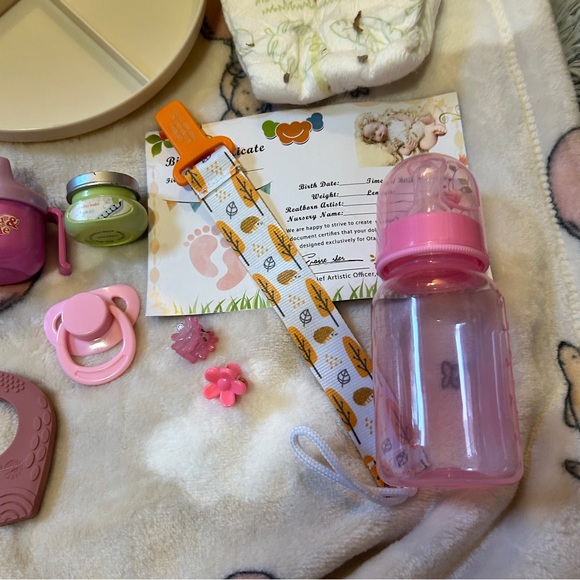 Reborn Baby Girl Doll Cloth Body Full Silicone Vinyl Limbs & Accessories (NWT) - Picture 12 of 14